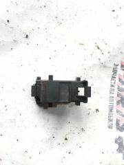 Кнопка стеклоподъемника задняя левая Toyota TUNDRA 2010