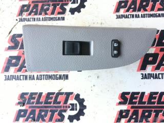 Кнопка стеклоподъемника передняя правая Toyota Highlander 2011