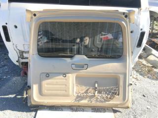 Обшивка двери багажника задняя Lexus GX470 2006