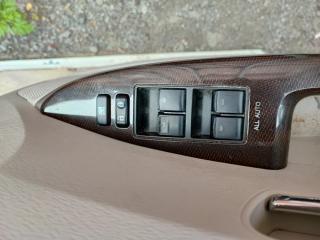 Блок управления стеклоподъемниками передний левый Toyota VENZA 2008