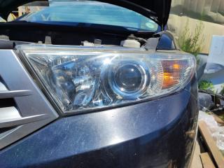 Фара передняя левая Toyota Highlander 2010