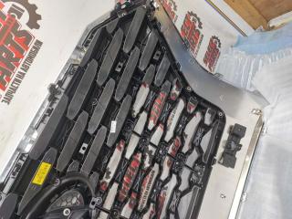 Решетка радиатора передняя Polisade 2020 KMH