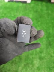 Кнопка Toyota Highlander 2011