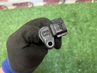 Датчик положения коленвала RX450H GYL15 2GR-FXE Датчик положения коленвала RX450H GYL15 2GR-FXE