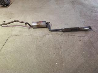 Фото запчасти глушитель VOLVO V50 2012 контрактная запчасть Запчасть глушитель VOLVO V50 2012