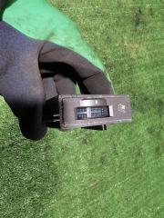 Кнопка подогрева сидений передняя правая Lexus GX460 2010