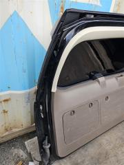 Обшивка двери багажника задняя Lexus GX460 2010