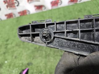 Крепление бампера переднее левое Highlander 2012 GSU45 2GR-FE
