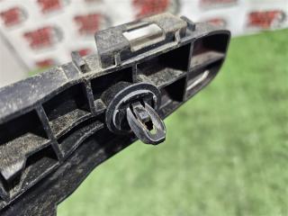 Крепление бампера переднее правое Highlander 2012 GSU45 2GR-FE