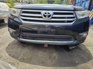 Nose cut Toyota Highlander 2011
