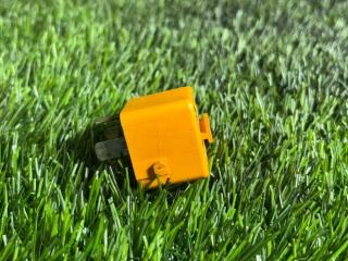 Реле топливного насоса BMW E34 1992 Б/У Реле топливного насоса BMW E34 1992