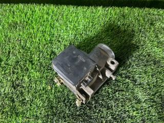 Датчик массового расхода воздуха BMW E34 1993