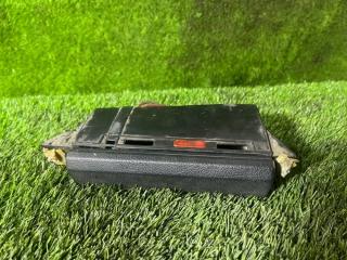 Пепельница BMW E34 1993 Б/У Пепельница BMW E34 1993
