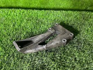 Кронштейн двигателя BMW E34 1993