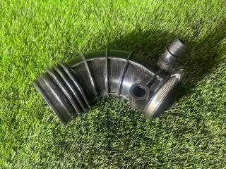Патрубок воздушного фильтра BMW E34 1992