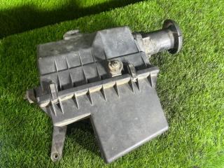 Корпус воздушного фильтра BMW E34 1991