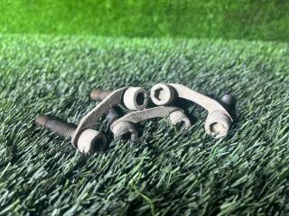 Болты привода BMW E34 1990 Б/У Болты привода BMW E34 1990