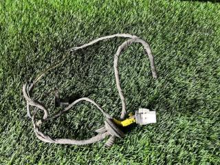 Штекер фары BMW E34 1990 Б/У Штекер фары BMW E34 1990