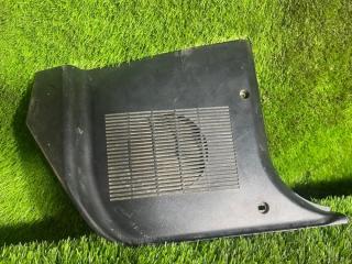 Решетка динамика правая BMW E34 1990