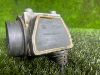 Датчик массового расхода воздуха BMW E34 1991
