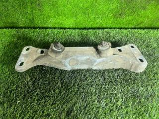 Кронштейн КПП BMW E34 1990