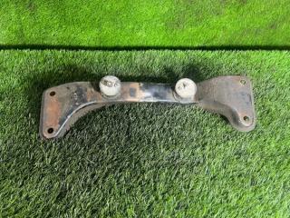 Кронштейн КПП BMW E34 1991