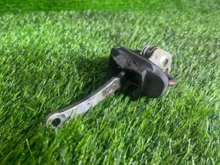 Ограничитель двери передний левый BMW E34 1990