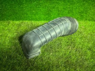 Патрубок воздушного фильтра BMW E32 1990