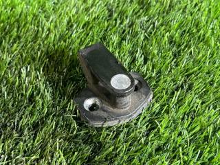 Петля двери BMW E32 1994