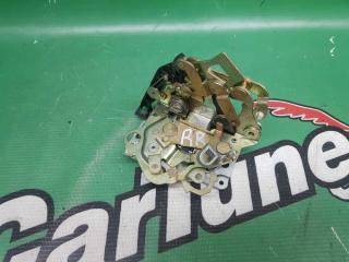 Замок двери задний правый Mercedes-Benz S 1992