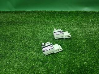 Запчасть датчик удара BMW 5 2007