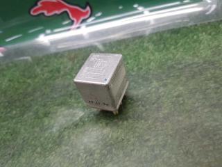 Фото запчасти реле Mercedes-Benz S 1995 контрактная запчасть Запчасть реле Mercedes-Benz S 1995