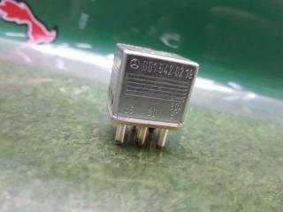 Фото запчасти реле Mercedes-Benz S 1994 контрактная запчасть Запчасть реле Mercedes-Benz S 1994