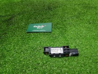 Запчасть датчик airbag AUDI A8L 2005