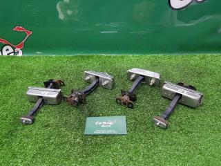 Ограничители дверей 2008 9-3 B207R