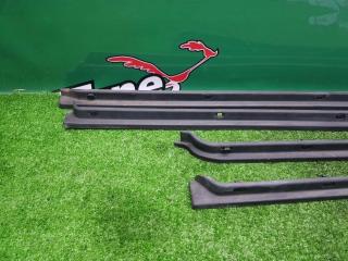 Накладки дверей 2008 9-3 B207R