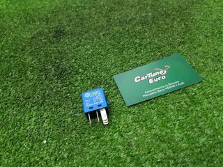 Запчасть реле AUDI A1 2011