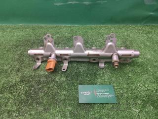 Фото запчасти топливная рампа AUDI TT 2010 контрактная запчасть Запчасть топливная рампа AUDI TT 2010