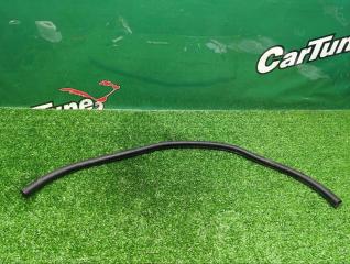 Запчасть уплотнитель капота Mini Clubman 2011