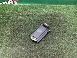 Фото запчасти ограничитель двери задний левый Mercedes-Benz E 1996 контрактная запчасть Запчасть ограничитель двери задний левый Mercedes-Benz E 1996