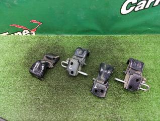 Запчасть петли дверей Smart Fortwo BRABUS 2011 W451 M132.930 A4517200637 контрактная Петли дверей Smart Fortwo BRABUS 2011 W451 M132.930 A4517200637 контрактная