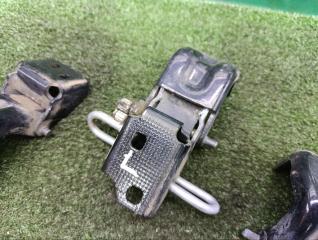 Петли дверей Fortwo BRABUS 2011 W451 M132.930 Петли дверей Fortwo BRABUS 2011 W451 M132.930