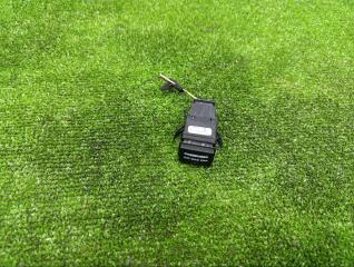 Запчасть кнопка Porsche Cayenne 2008