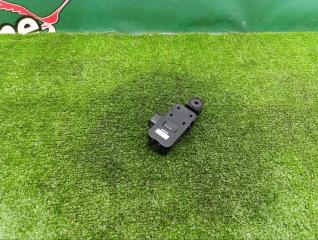 Фото запчасти датчик загрязнения воздуха Jaguar XF 2010 контрактная запчасть Запчасть датчик загрязнения воздуха Jaguar XF 2010