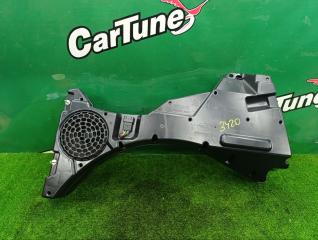Запчасть сабвуфер Land Rover FREELANDER 2007