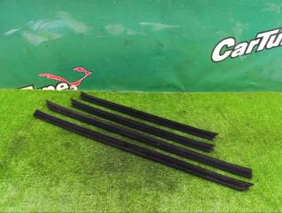 Внутренние бархотки стекол Saab 9-3 2007