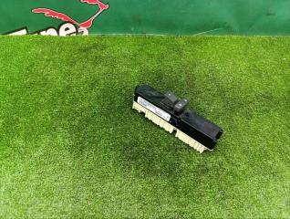 Запчасть кнопка стеклоподъемника передняя правая Cadillac CTS 2008