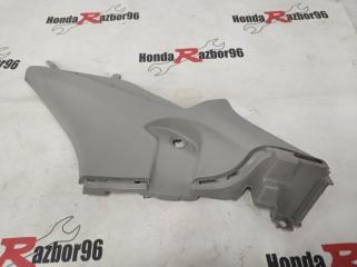Накладка стойки задняя правая Honda Civic 2006