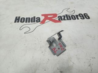 Кронштейн задний Honda Civic 2006