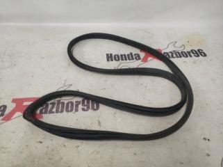 Уплотнитель дверного проема задний левый Honda Civic 2014 контрактная Уплотнитель дверного проема задний левый Honda Civic 2014